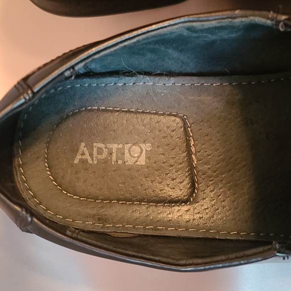 Mens shoes - Picture 3 of 4